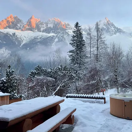 Three Bedroom Lemon Pit * Chamonix