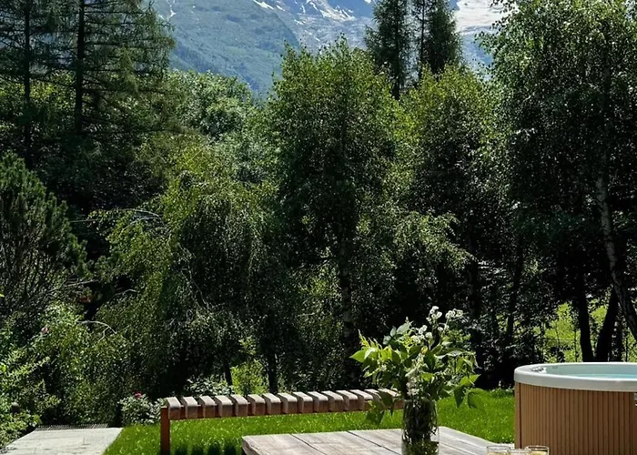 Three Bedroom Lemon Pit *