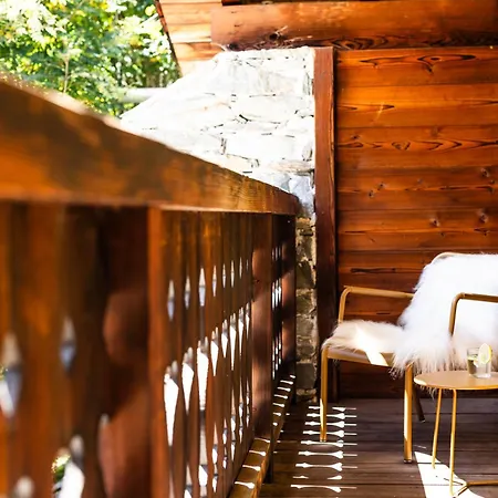 Three Bedroom Lemon Pit * Chamonix